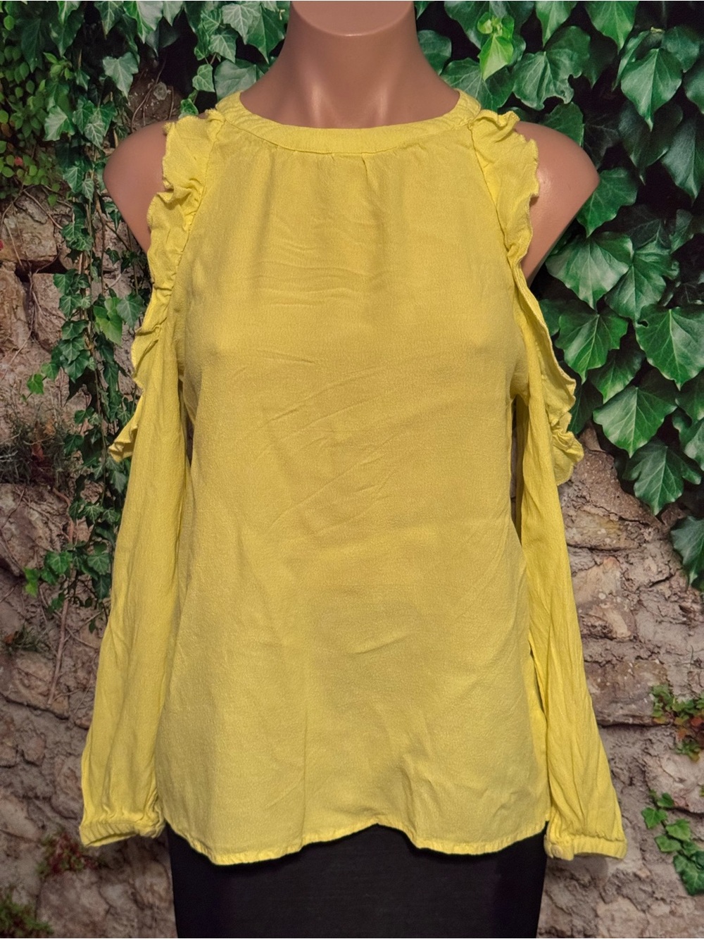Sunny Yellow Ruffle Cold-Shoulder Long Sleeve  Fluttery Blouse